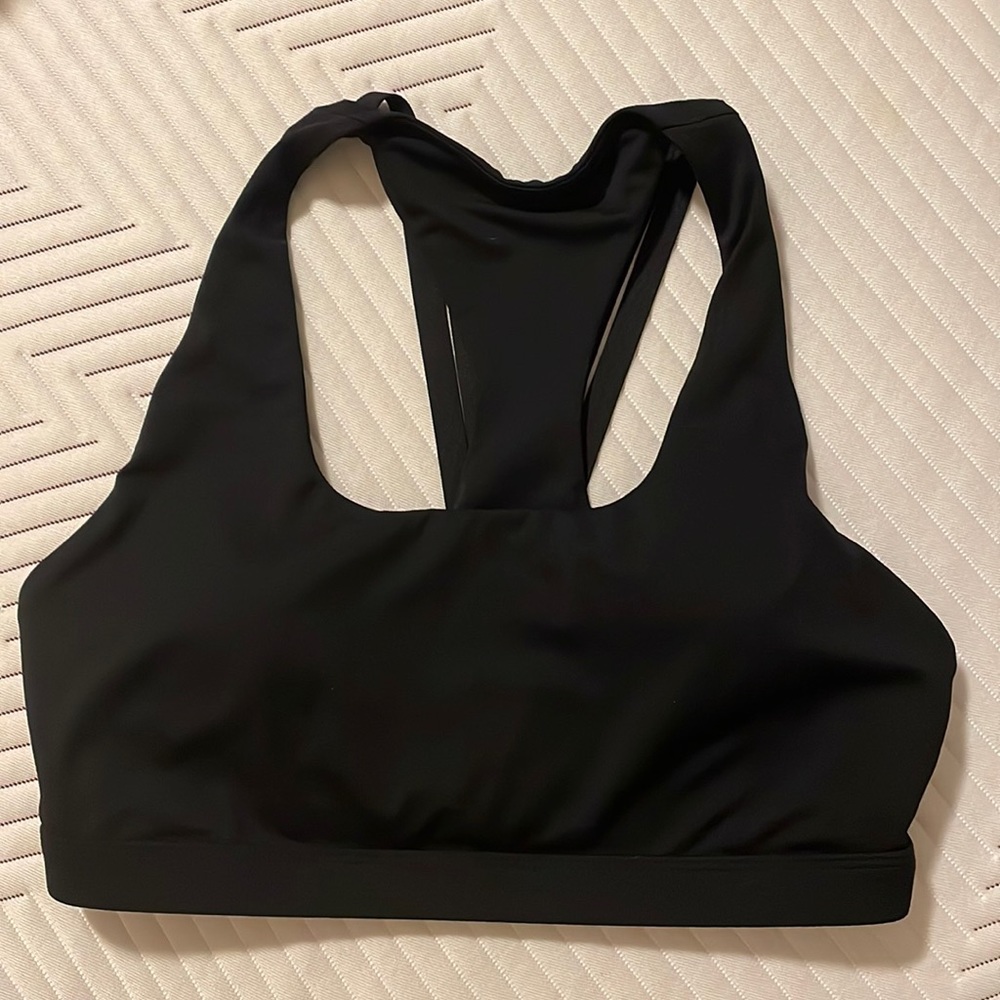 Fabletics sports bra